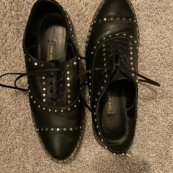 Nine West Black Leather Studded Oxford Shoes Women’s 8M Punk Rock Style - Picture 3 of 5